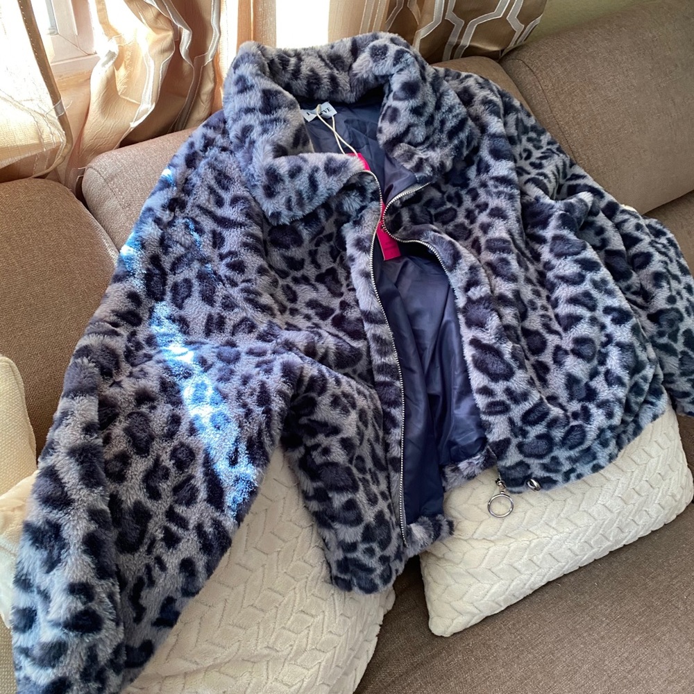 Jacket - Picture 2 of 3